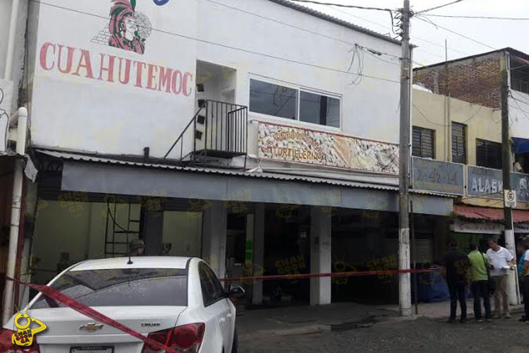 balean a hombre en mercado de lázaro cardenas 2