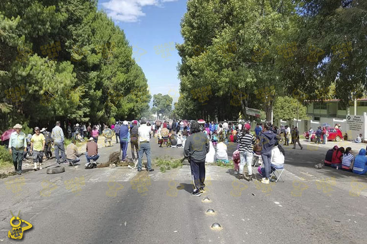 bloqueo-CNTE-vias-tren-Michoacan