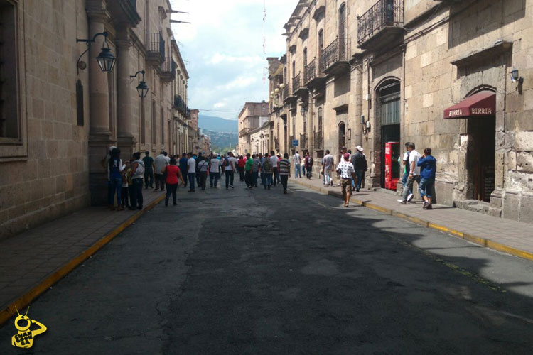 bloqueo-calle-Allende-centro-Morelia