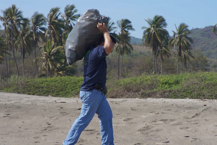 playas-limpias-Michoacán