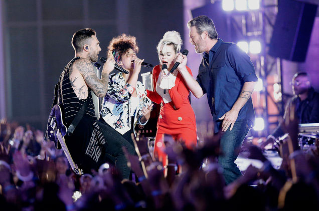 Adam-Levine,-Alicia-Keys,-Miley-Cyrus-y-Blake-Shelton-The-Voice