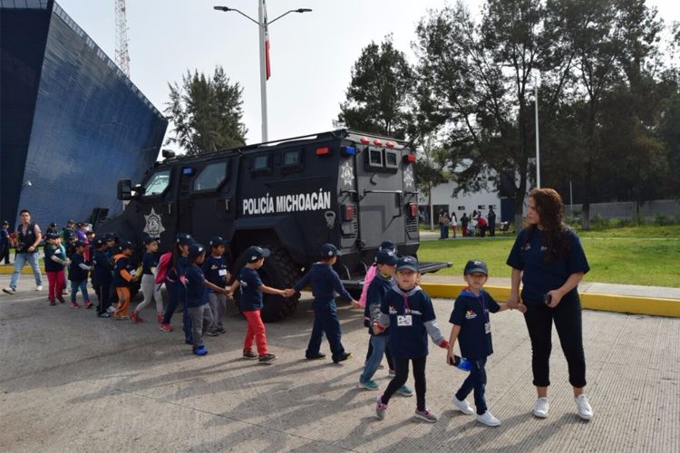 Arranca-Cursos-Aprendiendo-Y-Jugando-Con-Tu-Policía-2