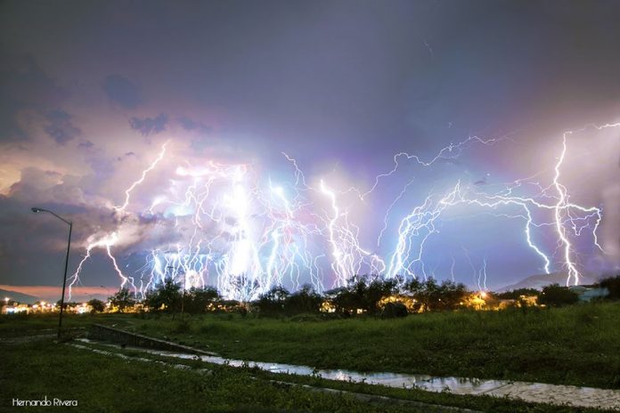 Foto_rayos-696x464