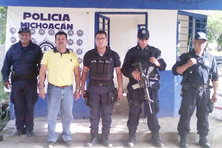 Policía-Michoacán-2