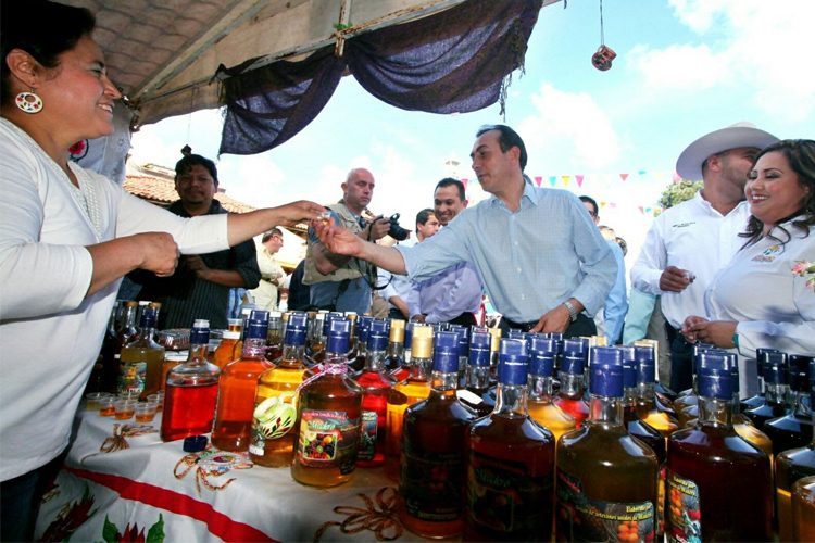 Productores-de-mezcal