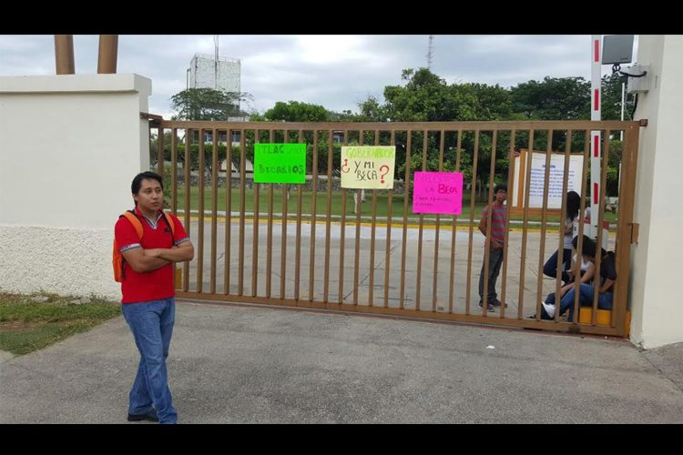 TECNOLÓGICOS-DE-MICHOACÁN-PARAN-ANTE-FALTA-DE-PAGO-DE-BECAS-1