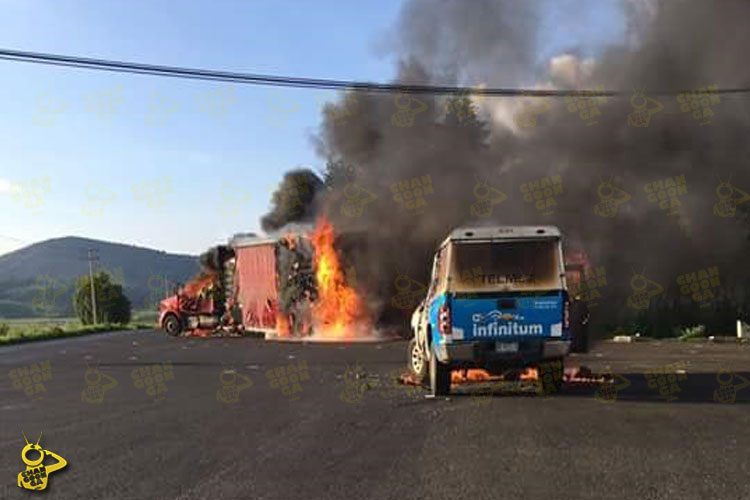 incendio-vehiculos-normalistas-Nahuatzen-2