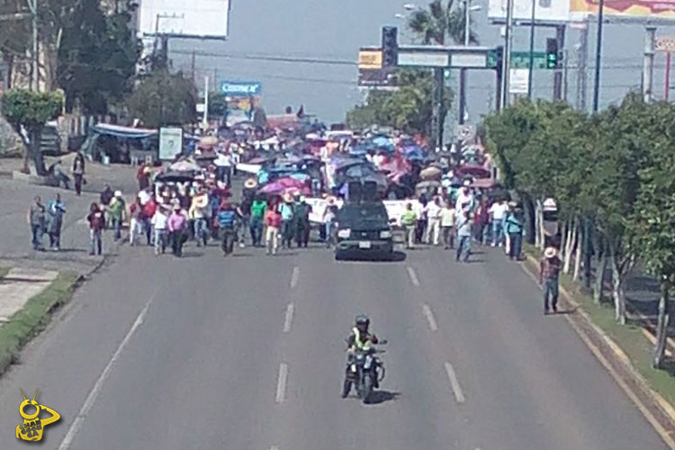 marcha-CNTE-Xangari-salida-a-Patzcuaro-3