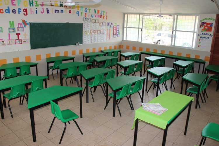 salon clases vacio