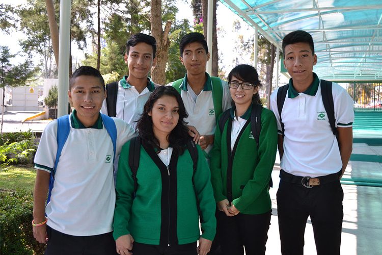 estudiantes-del-conalep-michoacan