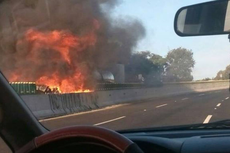 pipa-incendio-mexico-cuernavaca-4