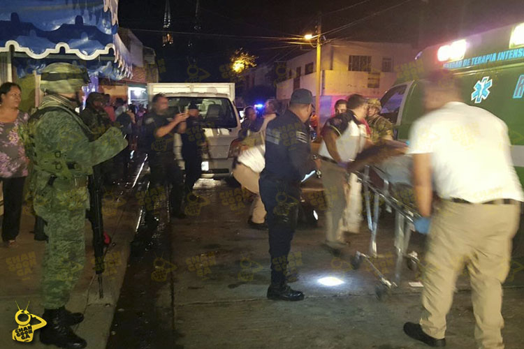 herido-ejercito-ambulancia-noche