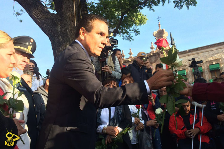 silvano-acto-victimas-granadazo-1