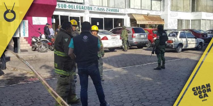 por-amenaza-de-bomba-evacuan-oficinas-del-imss-y-sep-en-zamora-3