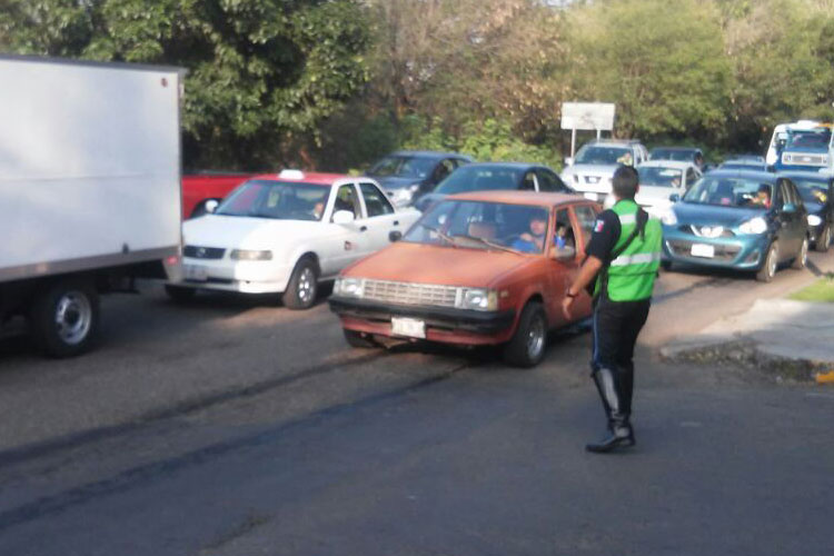 caos-vial-trafico-morelia