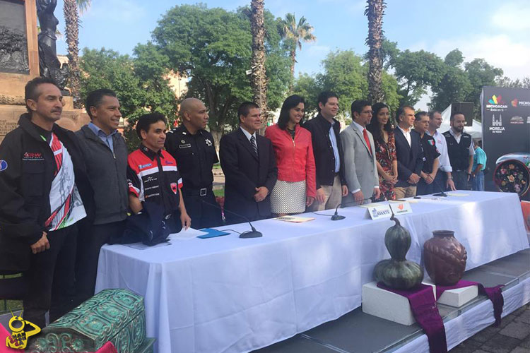 rueda-de-prensa-carrera-panamericana-2016