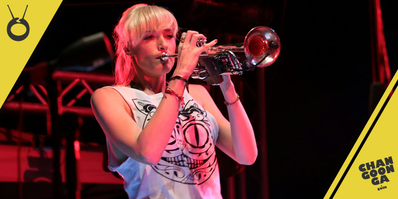 jenny-and-the-mexicats-9