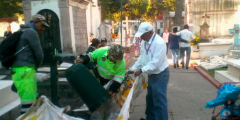 morelia-servicios-publicos-realizan-limpieza-tras-dia-de-muertos-1