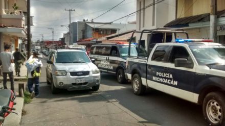 balean a trabajador en Uruapan