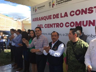 centro-comunitario-berries-silvano-aureoles