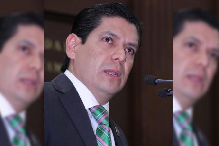 diputado-Ernesto-Nuñez-Congreso-Michoacan