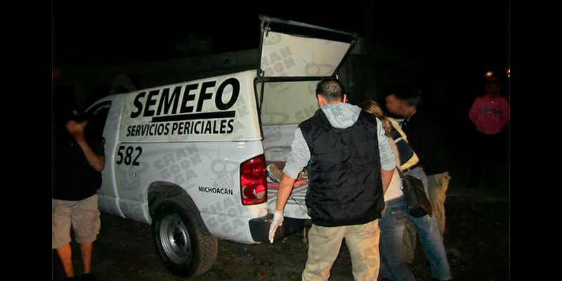 encuentran-a-chavito-amarrado-con-un-cable-en-el-cuello-en-zamora