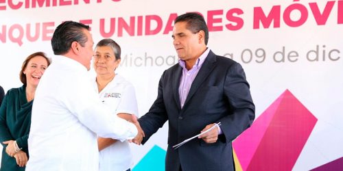 silvano-aureoles-conejo-cerrara-el-ano-entregando-mas-obras-de-infraestructura