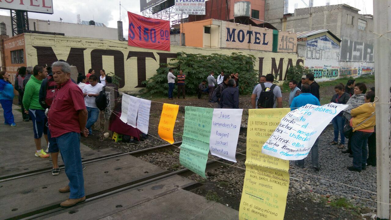 cnte-bloqueo-vias-del-tren