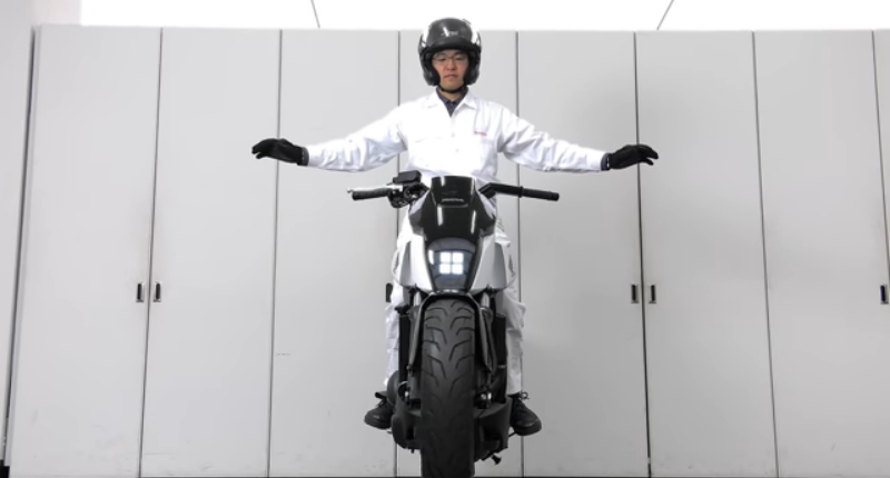 Moto Honda Riding Assist