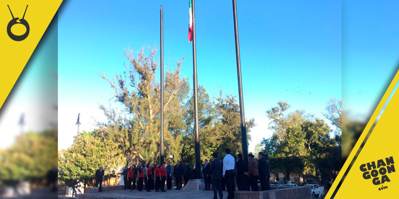 izamiento-Bandera-natalico-Melchor-Ocampo