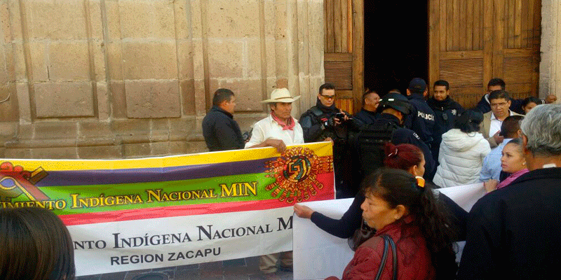 manifestacion-Zacapu-Palacio-de-Gobierno-Morelia