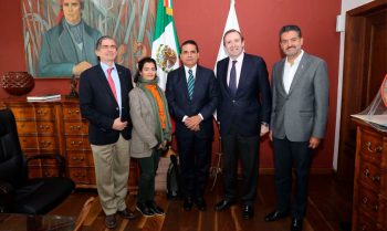 Silvano-Aureoles-embajador-1