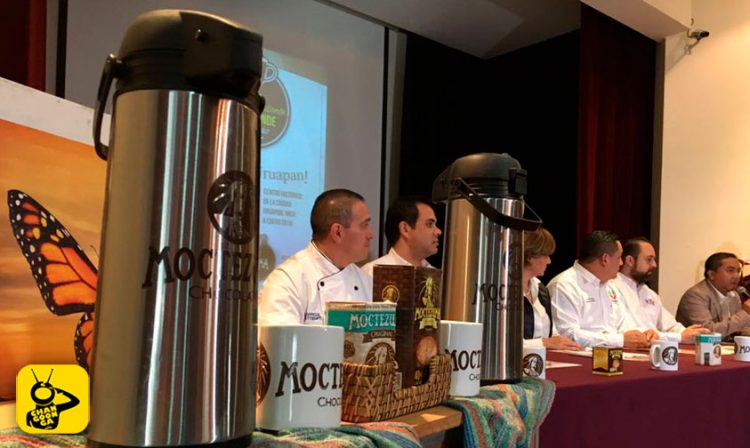 taza-gigante-Uruapan-Sectur-1