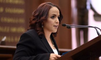 Andrea Villanueva 16