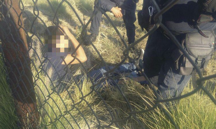 Joven saltar malla Morelia