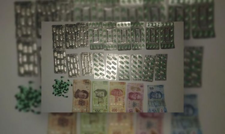 medicamenteo y dinero decomisado