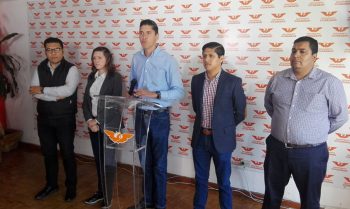 sueldos diputados Michoacán