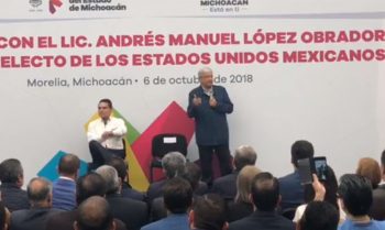 AMLO baches Michoacán