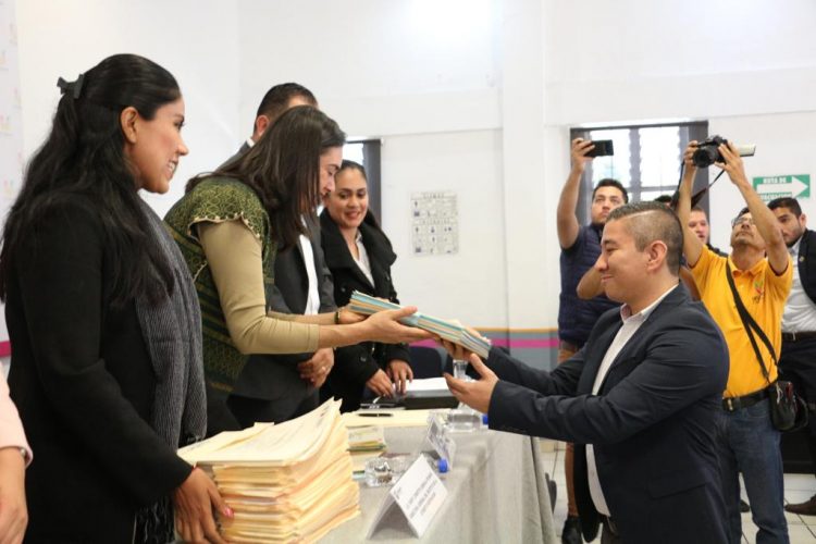 Gobierno Municipal refrenda apertura a estudiantes de distintos planteles educativos de Uruapan