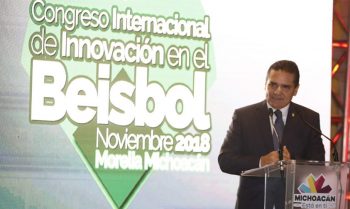 remodelación estadio béisbol Francisco Villa Morelia Silvano Aureoles