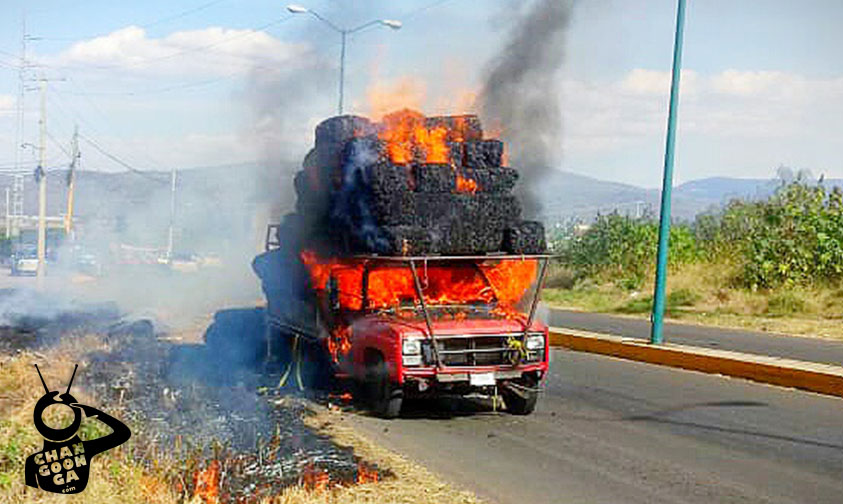 camioneta pastura incendio Panindícuaro a