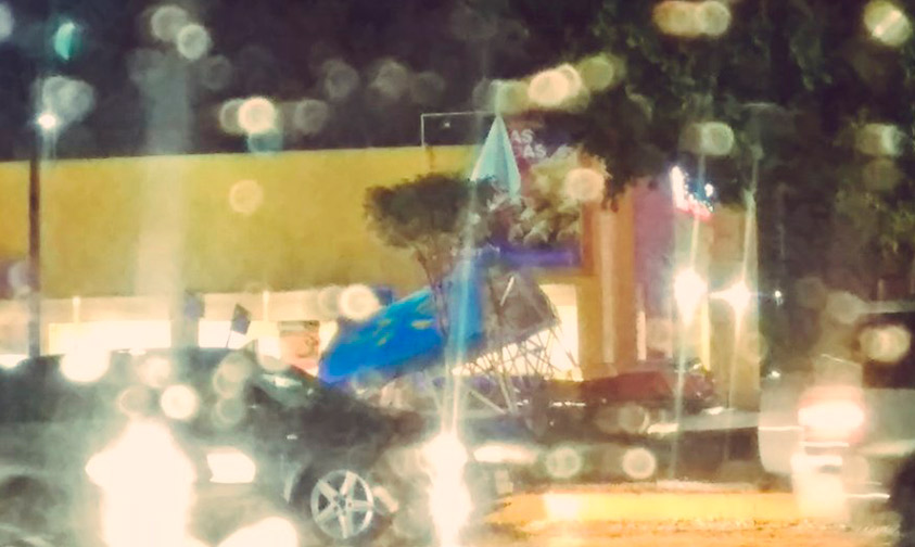 caída-letrero-Wal-Mart-lluvia-Morelia