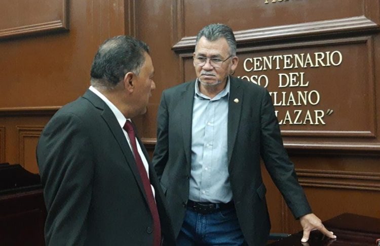 No existe aún un reglamento que permita un mecanismo para sesiones electrónicas