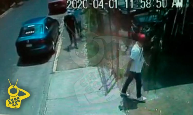 Fueron cuatro sujetos ingresaron al establecimiento y amagaron con pistolas al encargado del lugar