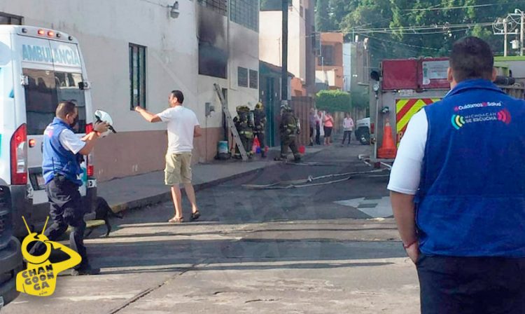 #Morelia Refrigerador Se Pone Cachondo, Hace Corto, E Incendia Edificio Del SNTE