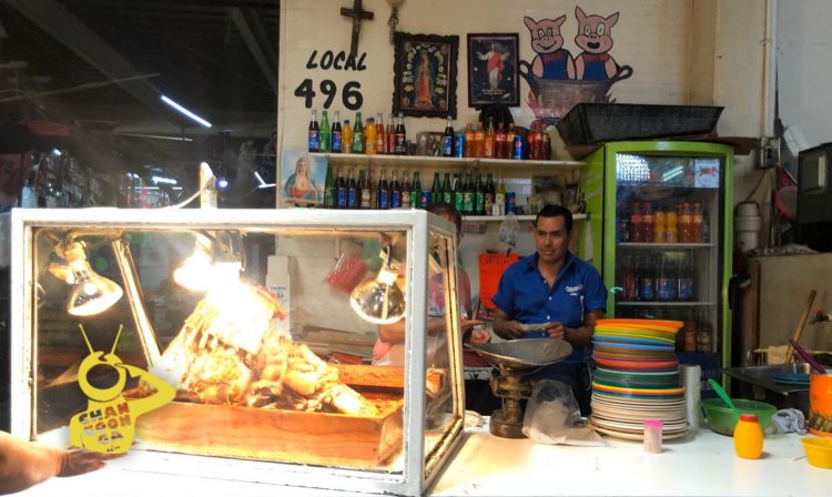 Locatorios continúan laborando en el Independencia. Foto vía:@MLAvalos23