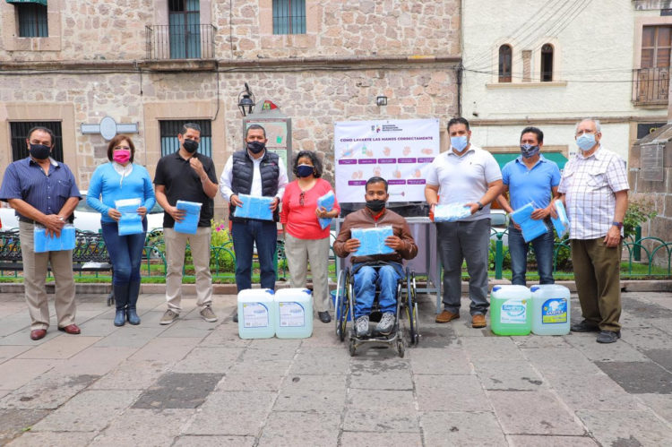 Apoya Sedesoh A Comerciantes Del Mercado De Dulces Y Artesanías De Morelia, Contra COVID-19