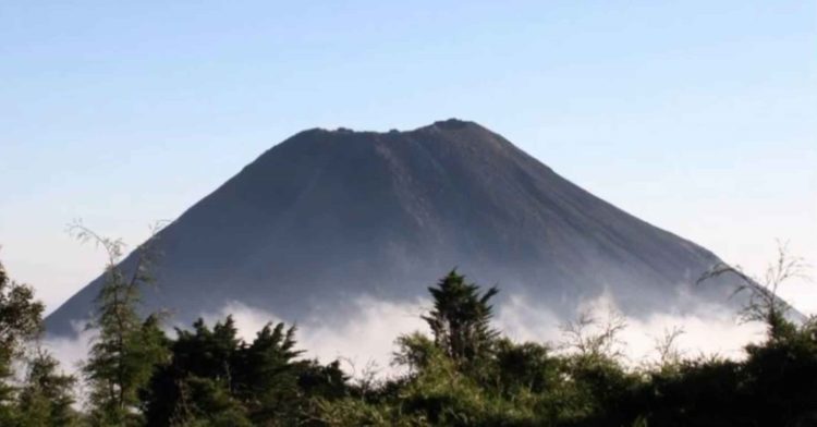 #Michoacán Francesa Se Pierde En Excursión Por El Paricutín; No La Hallan Desde Ayer