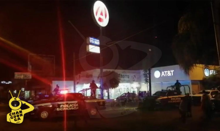 #Michoacán Intentan Robar Camioneta A Hombre, Era De La Guardia Nacional; 2 Heridos