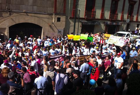 manifestación cirqueros vs animalistas en Morelos